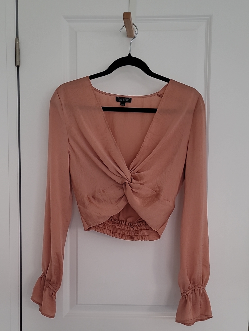 Topshop - Dusty Rose Knot-Front Long Sleeve Crop Blouse